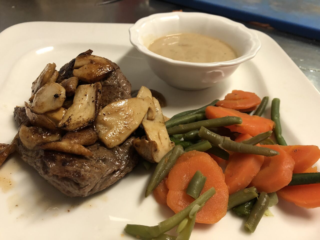 Filet de bœuf aux cèpes