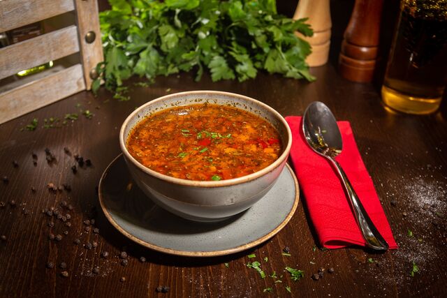 Ciorba țărănească pui 