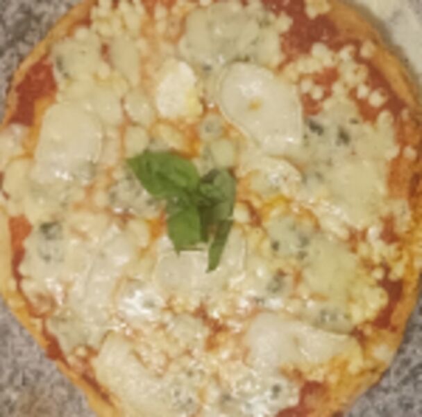 Pizza au feu de bois 