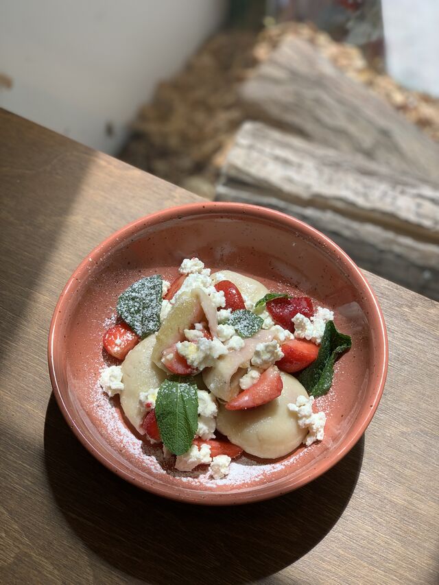 Jahodové knedlíky z denního menu