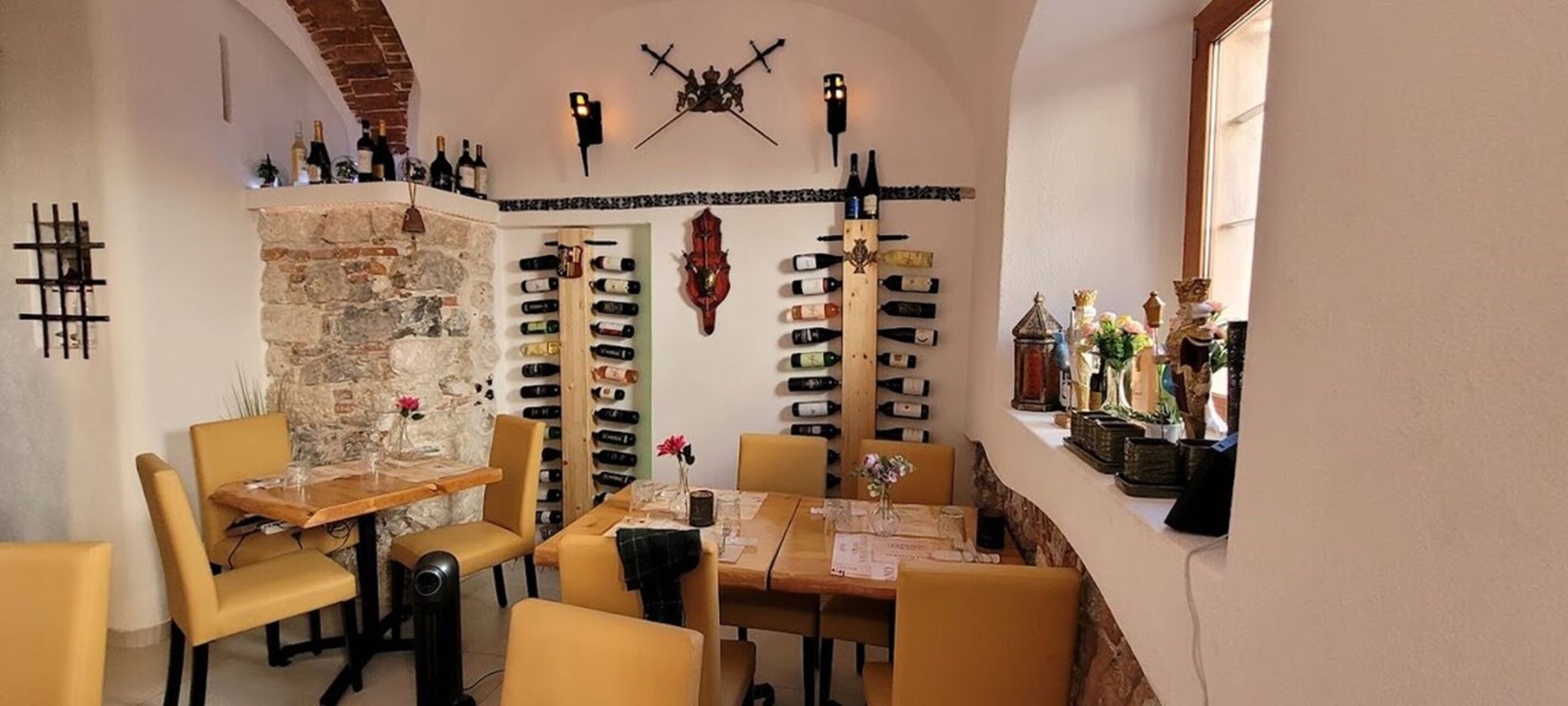 **I nostri vini: poesia in bottiglia**