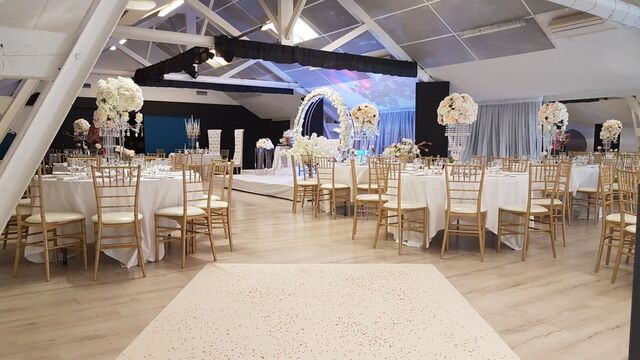 Location de salle pour un mariage ? Tout à fait possible !
