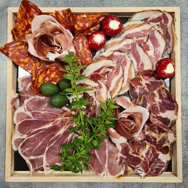 Plateau de charcuteries variées