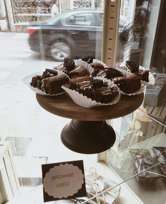 Qué decir de nuestros Brownies, de chocolate, de chocolate blanco, Oreo, manzana y caramelo...