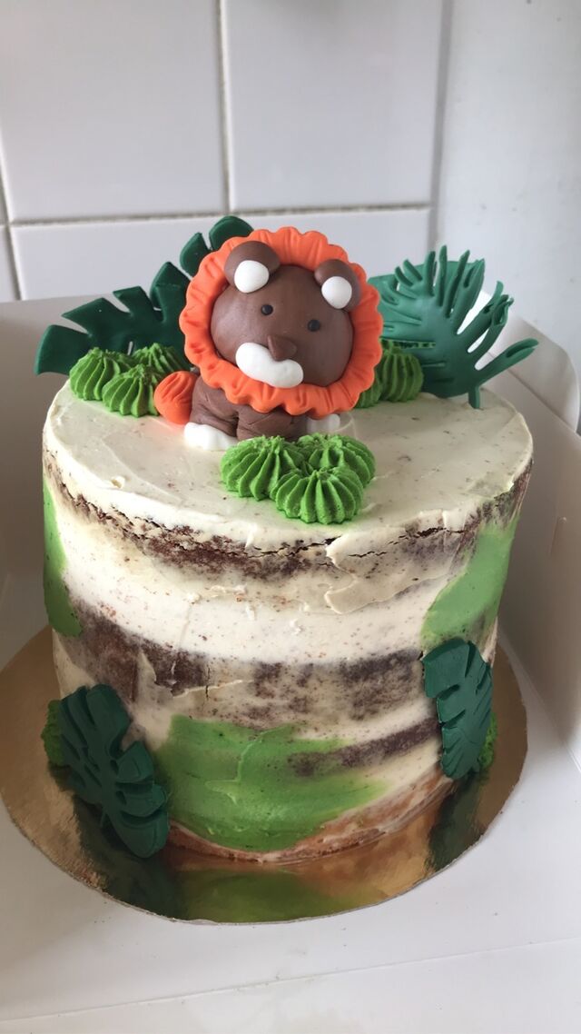 Naked cake jungle