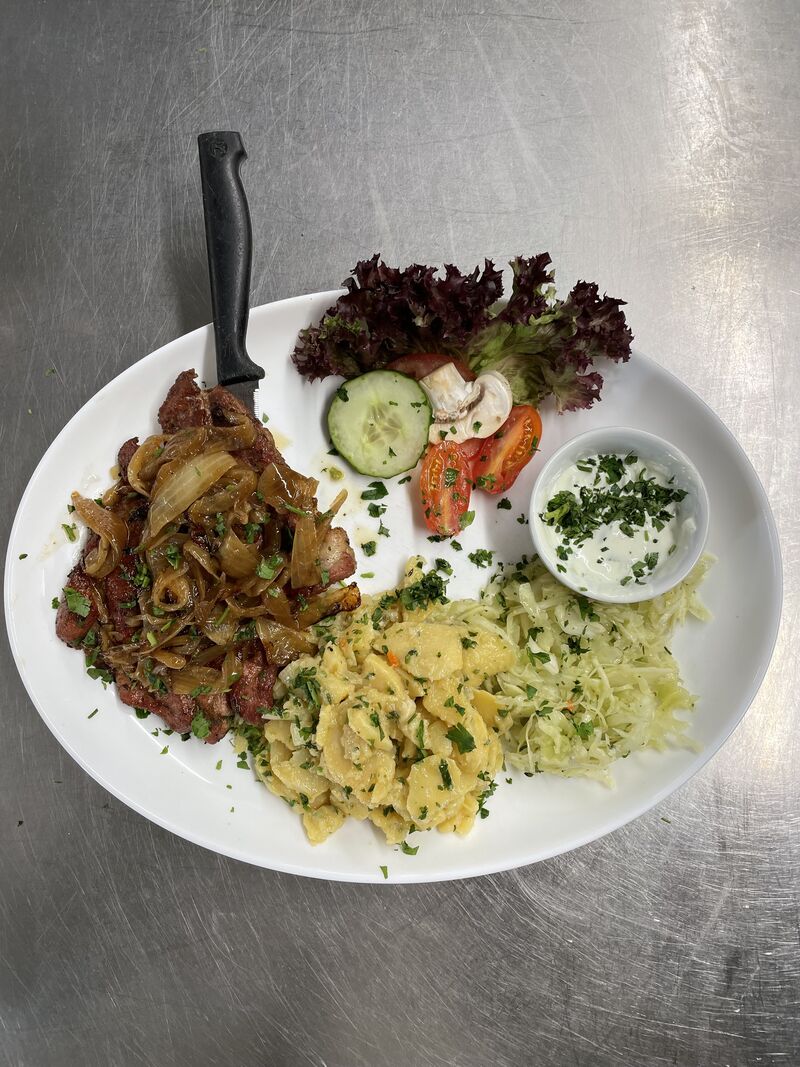 Winzersteak mit Zwiebeln