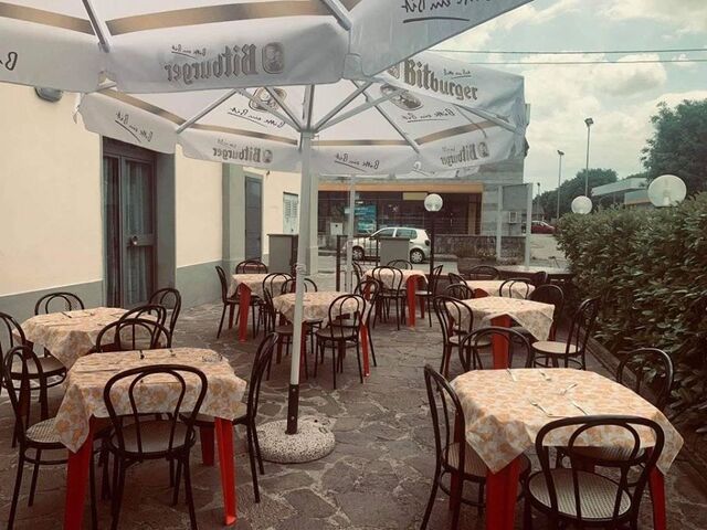 Posti Tavoli Esterni