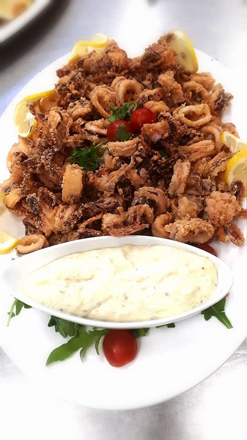 Perfect combination of squids and homemade sauce, if you are near Solin stop by and try it out!