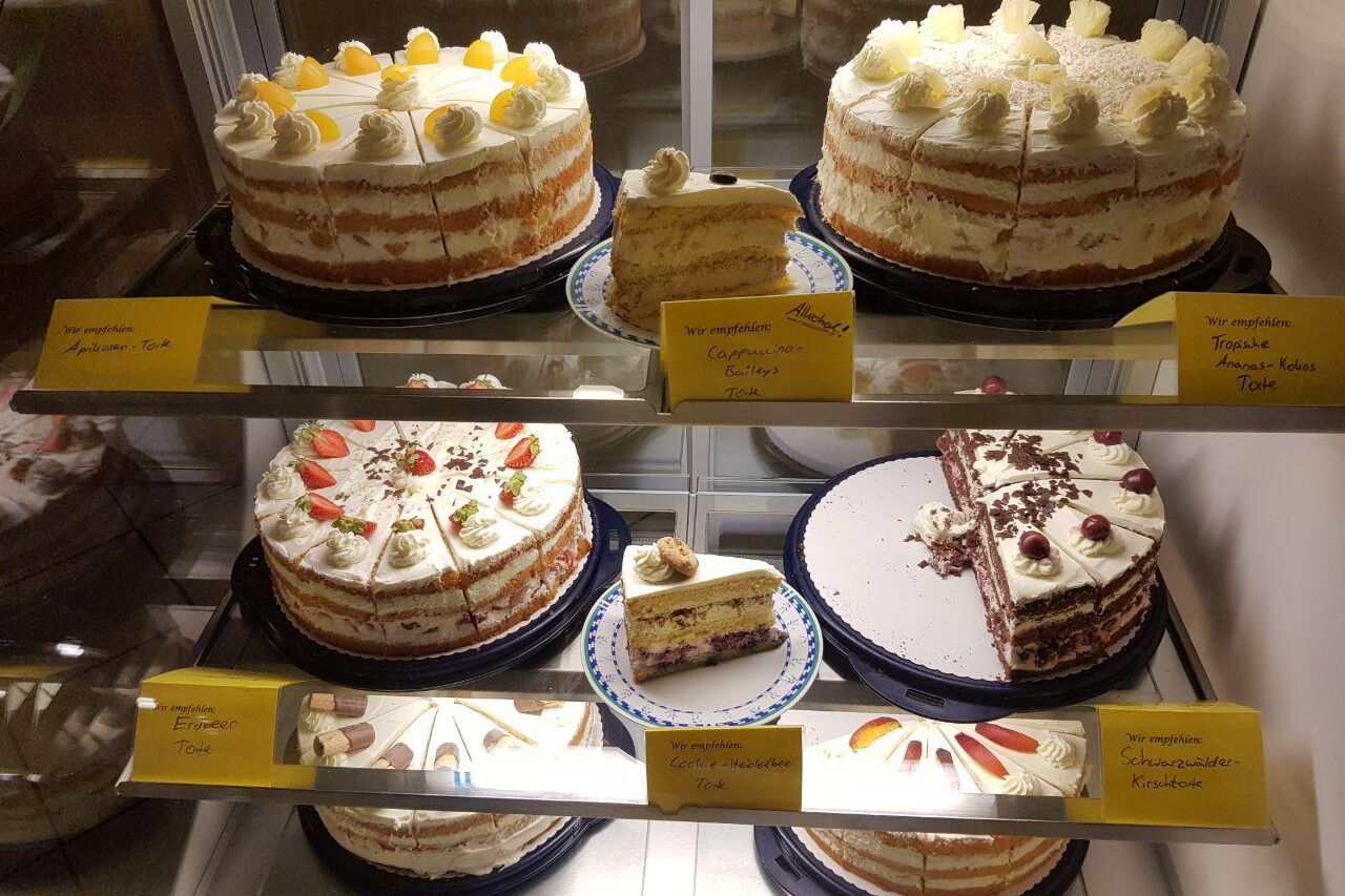 frische selbstgebackene Torten