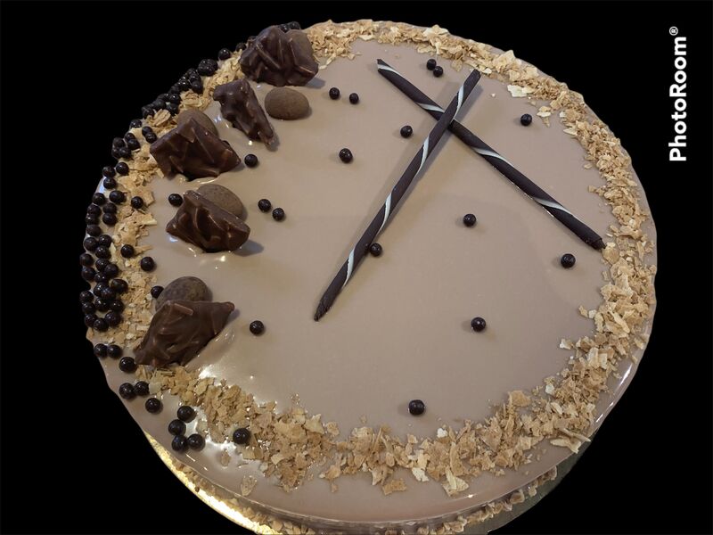 Duo mousse chocolat lait et noir croustillant feuillantine biscuit amandes 