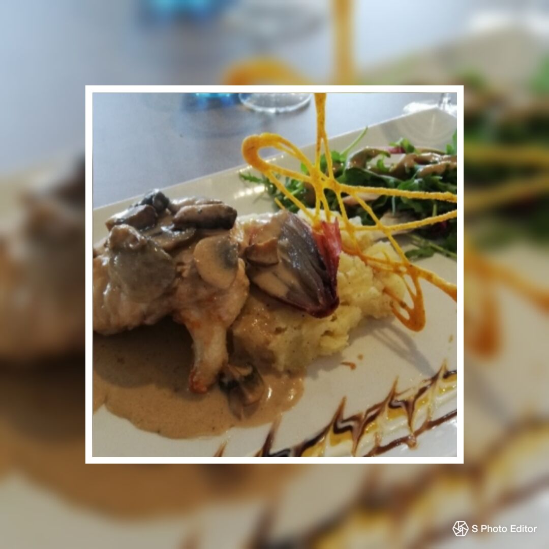 Suprême de volaille aux champignons de Paris 