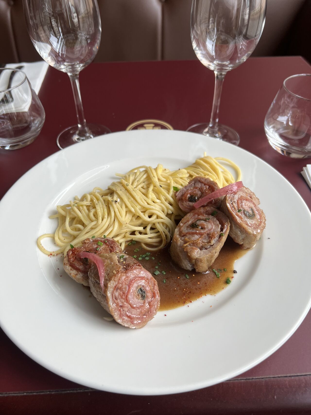 Saltimbocca, jus corsé