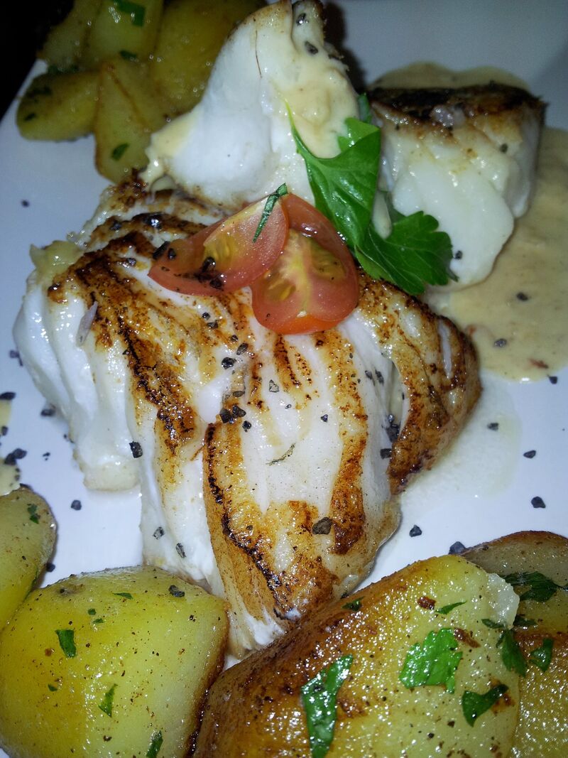 Skrei mit Petersilienkartoffeln im Menü