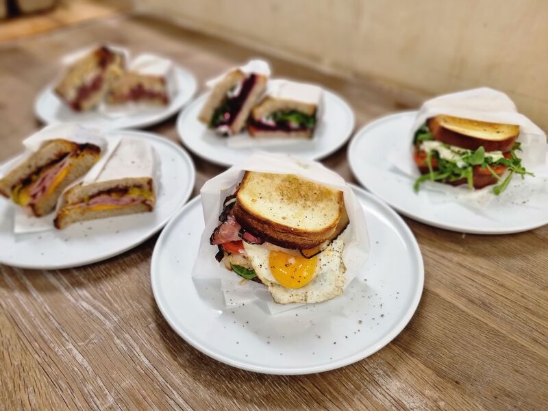 CHLEBWIČE A ZAPEČENÝ CHLEBANI