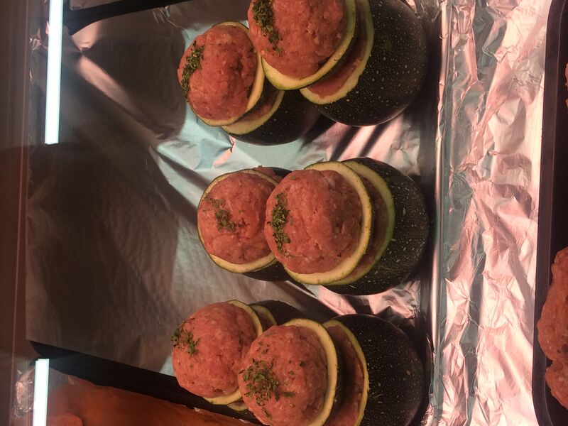 Courgettes farcies aux veau :3 achetées + 1 offertes.