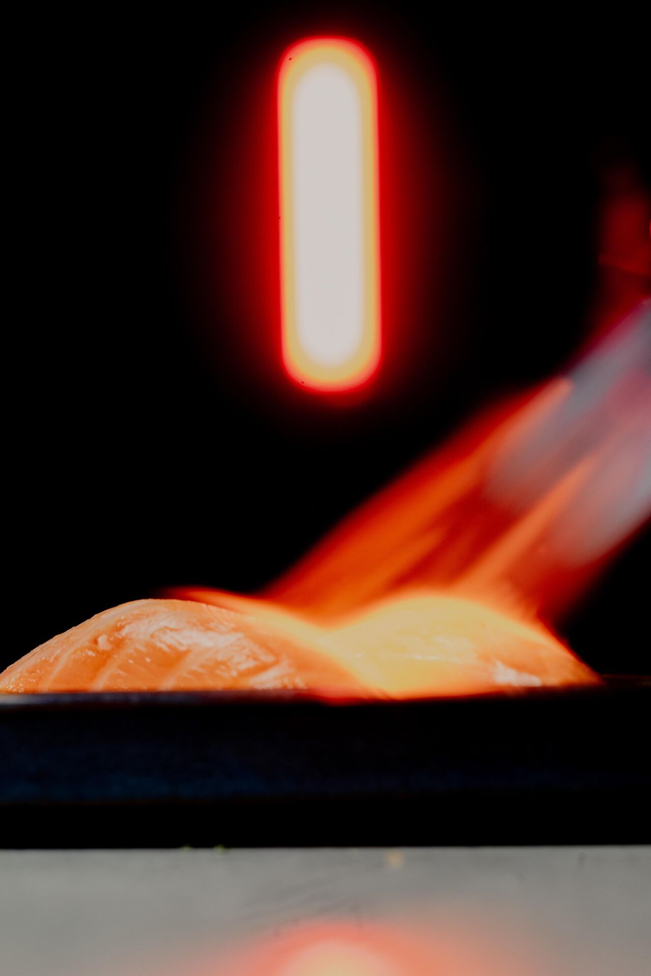 ABURI SALMÓN CON TRUFA