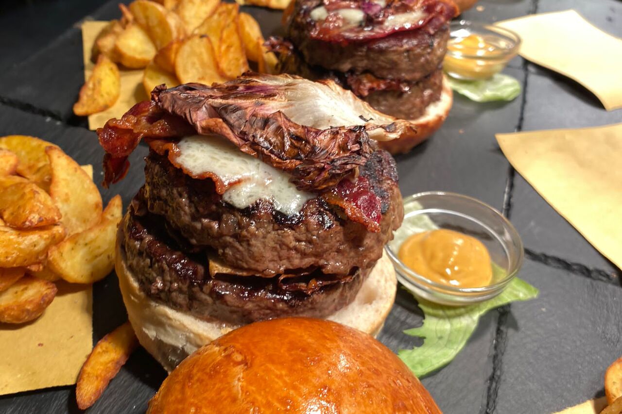 Panini con hamburger