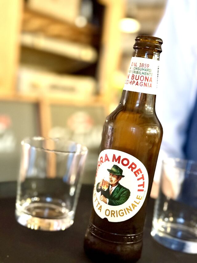 Ein kühles Bier erfrischt! Wir halten italienisches oder Bier von hier für Sie parat.