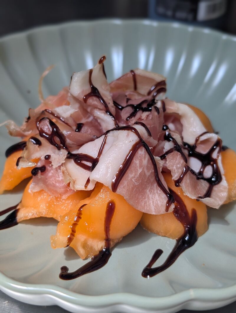 Entrée : Melon, Jambon de pays