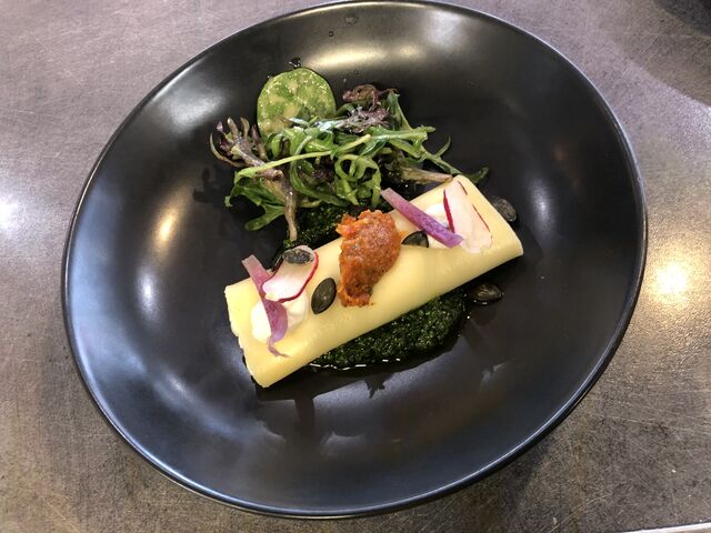 Cannelloni au chèvre / Pesto de roquette