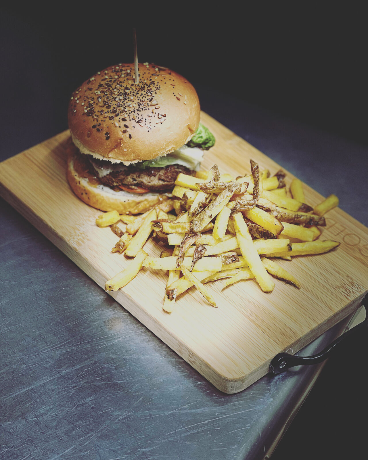 Le Burger Rossini, frites maison