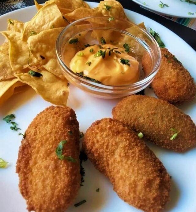 Croquetes de jalapenos+ cheddar 🤤