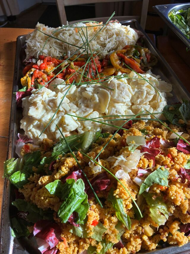 Frische Salatvielfalt – Genuss in jedem Bissen 🥗✨