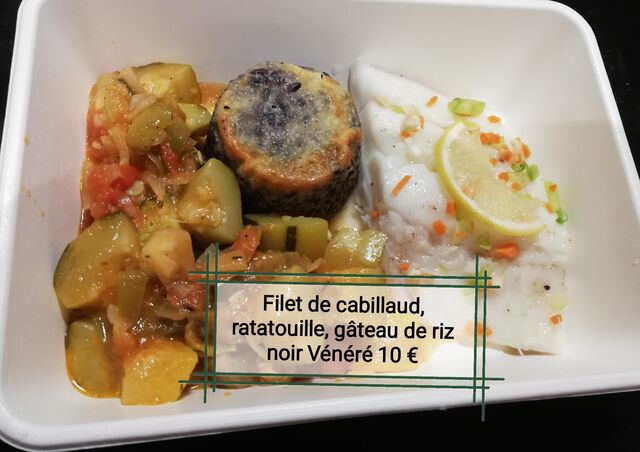 Plat du 29 juin 2021
Filet de cabillaud, ratatouille et gâteau de riz noir Vénéré 