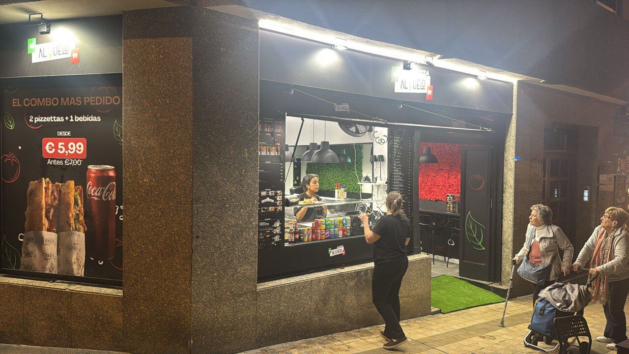 Pizza al Vuelo 2 - Calle de la Rosa 8