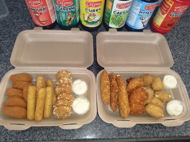 Petite faim ( camembert, tenders, mozza, nuggets , chilli cheese 