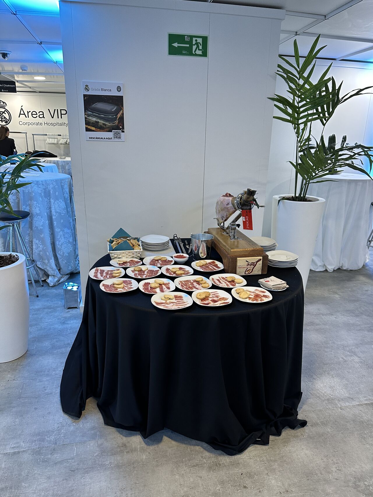 Cortador de Jamon en Áreas Vip del Real Madrid