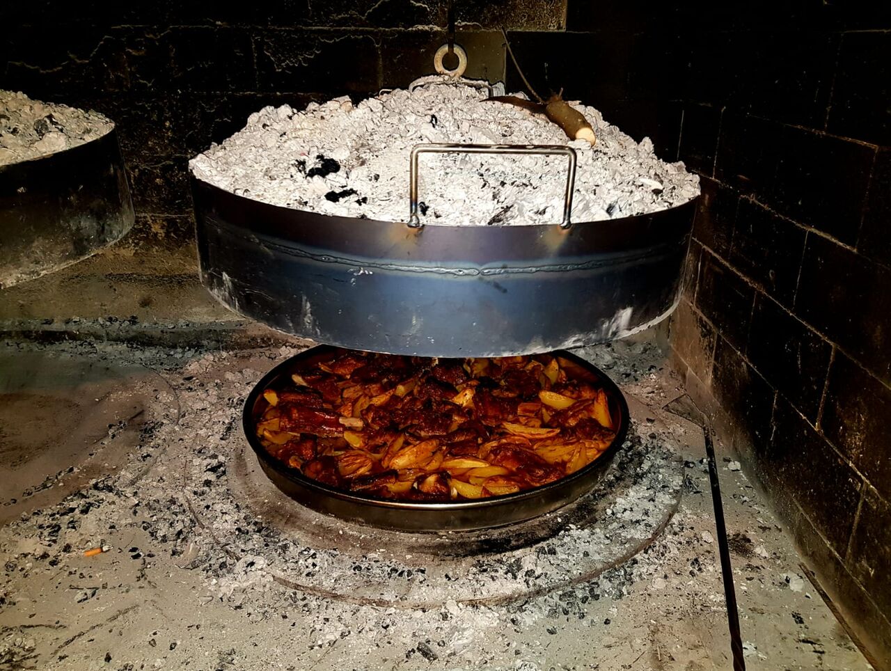 Near Trogir you can enjoy the best various regional dishes - come to Agava Restaurant in Kaštel Novi.