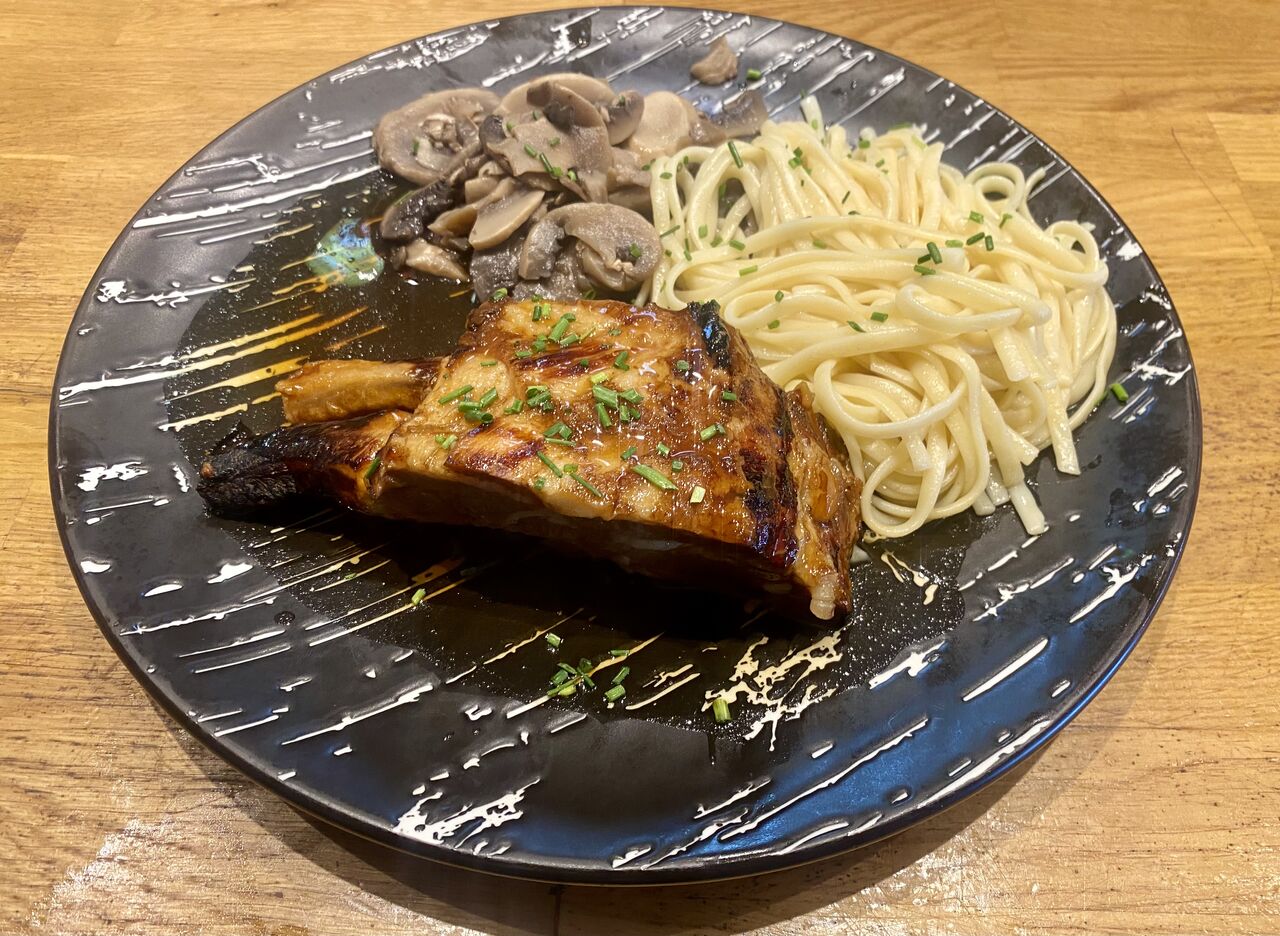 Travers de porc caramélisé au miel