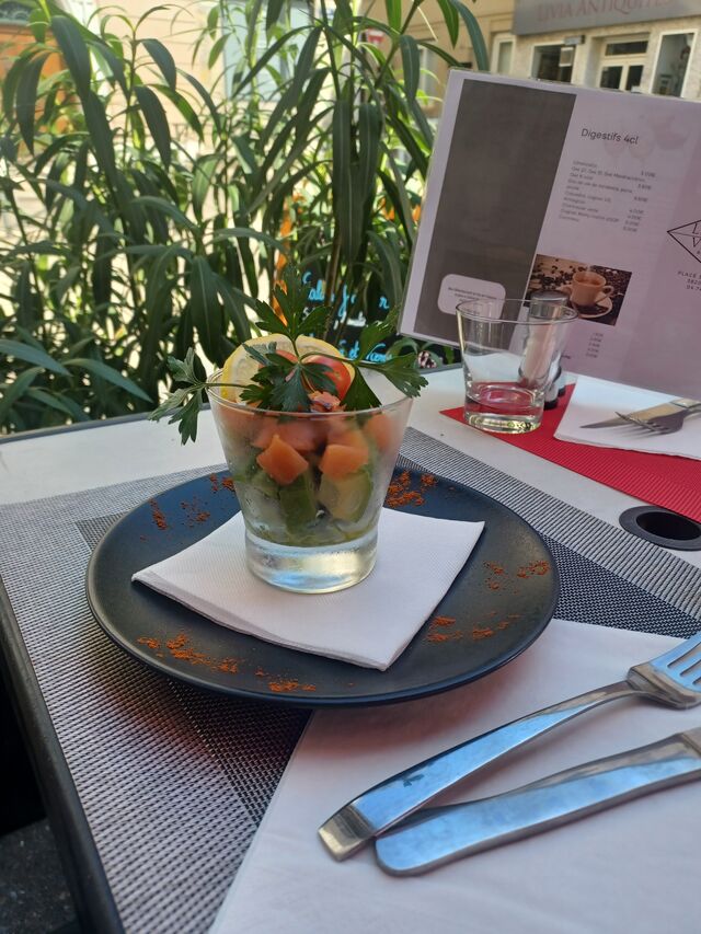 Verrine de saumon fumé et avocat