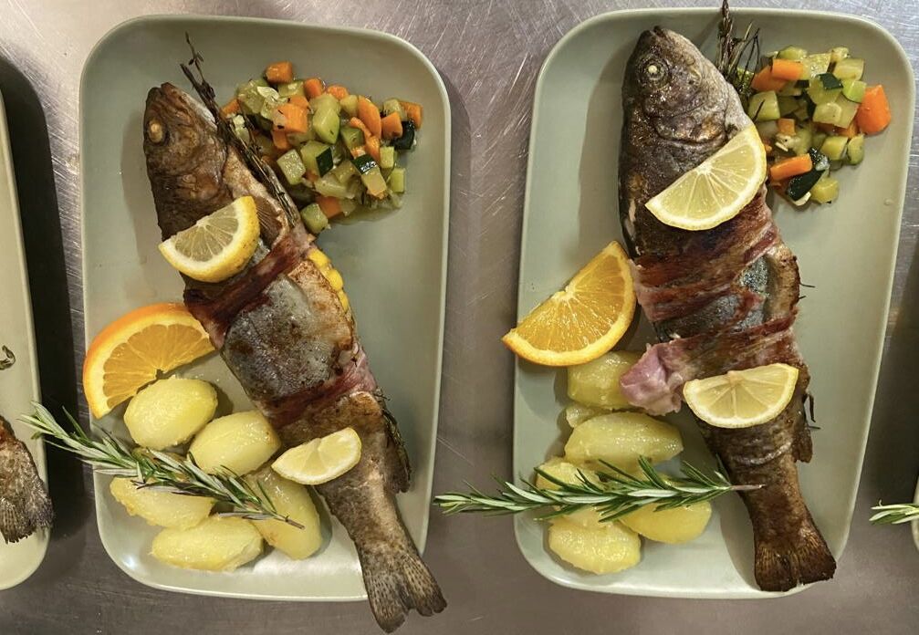 Notre spécialité, la truite meunière.