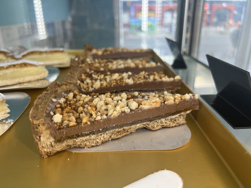 Veganer Schoko-Orange-Nuss Kuchen