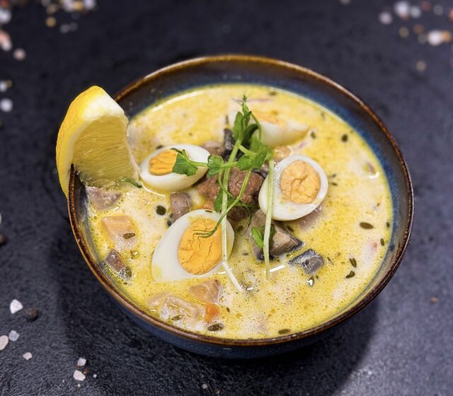 VADRAGULEVES FÜRJ TOJÁSSAL