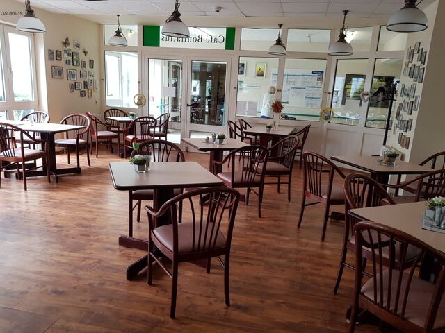 Zu kalt für raußen... in unserer gemütlichen Stube mögen sich die Gäste auch gerne untereinander Unterhalten.