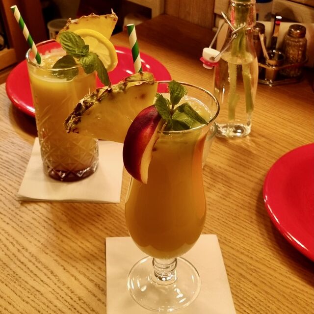 Peach Beach & Sunset Punch