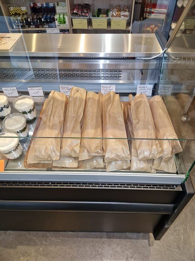 sandwich jambon beurre, jambon fromage, paté henaff et également panini jambon fromage