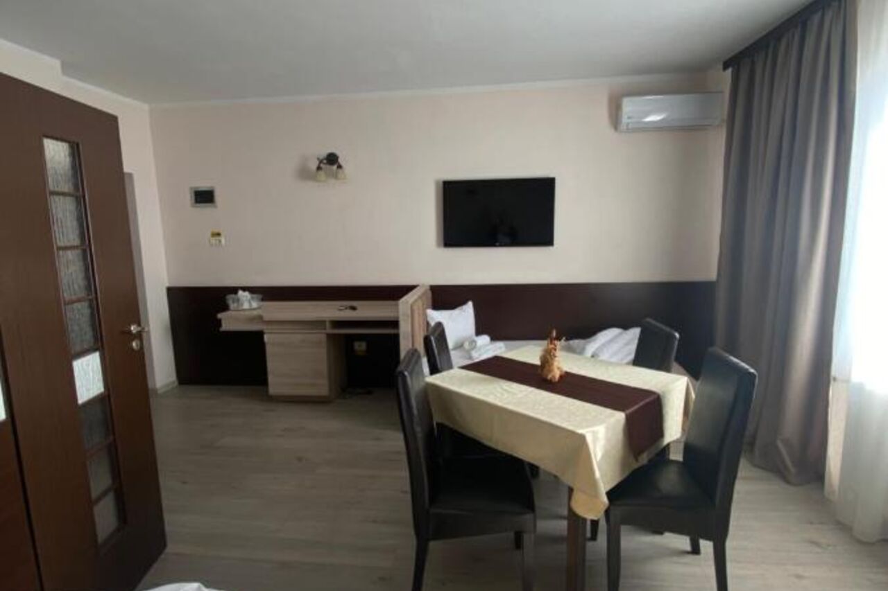 Facilitati camere