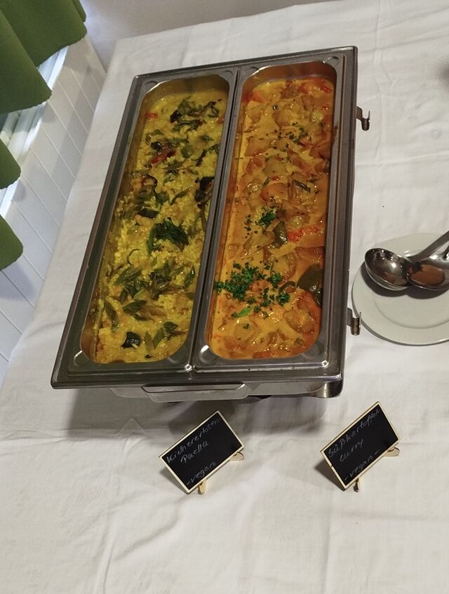 Kichererbsen- Paella/ Süßkartoffelcurry - vegan-