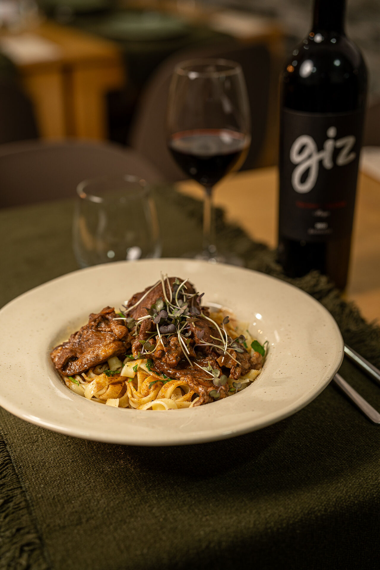 Bochecha de Porco com Tagliatelle