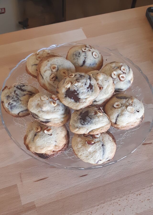 Cookies aux noisettes et chocolat noir