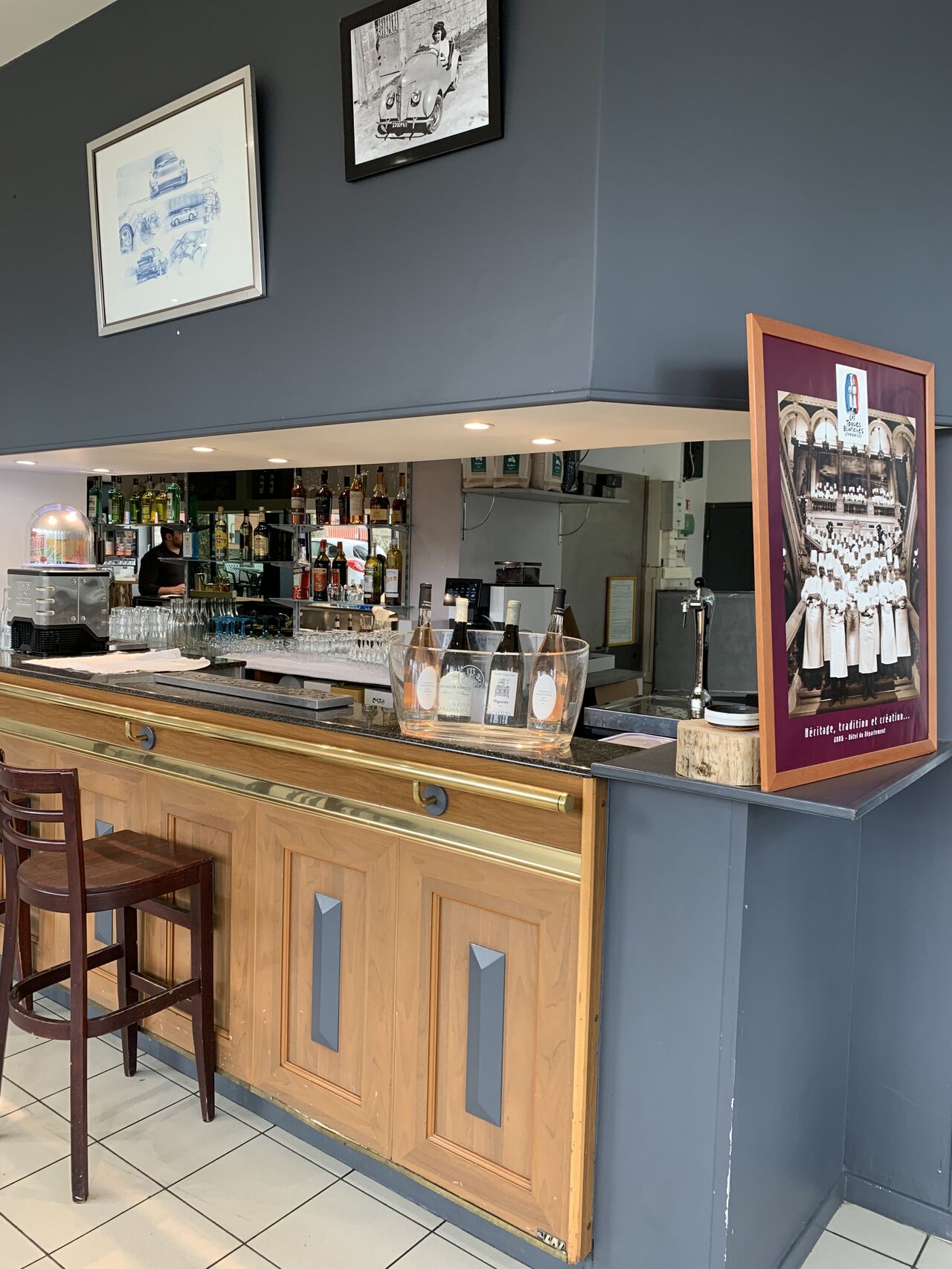 Salle Intérieur du Petit Marché #4