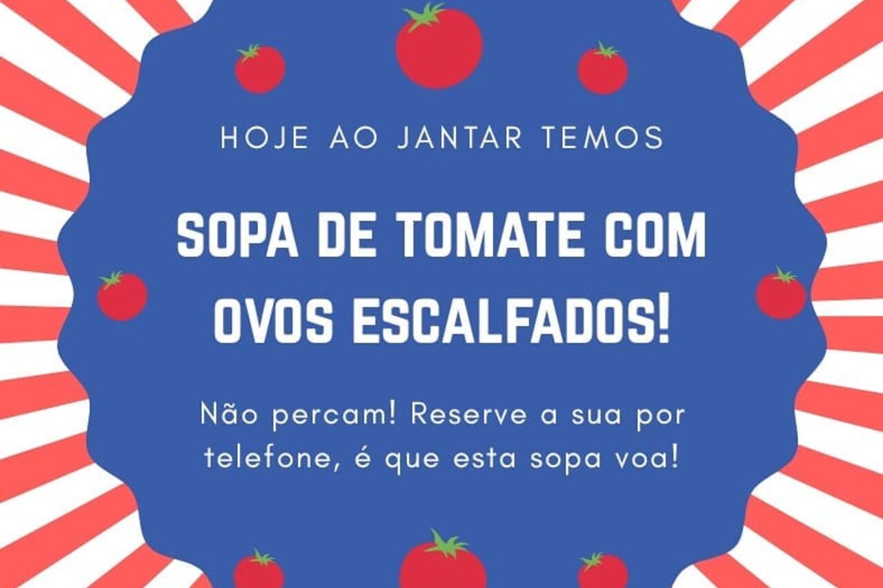 Sopa de Tomate com Ovos Escalfados