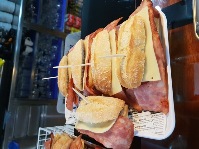 Bocadillo de bacon y queso 