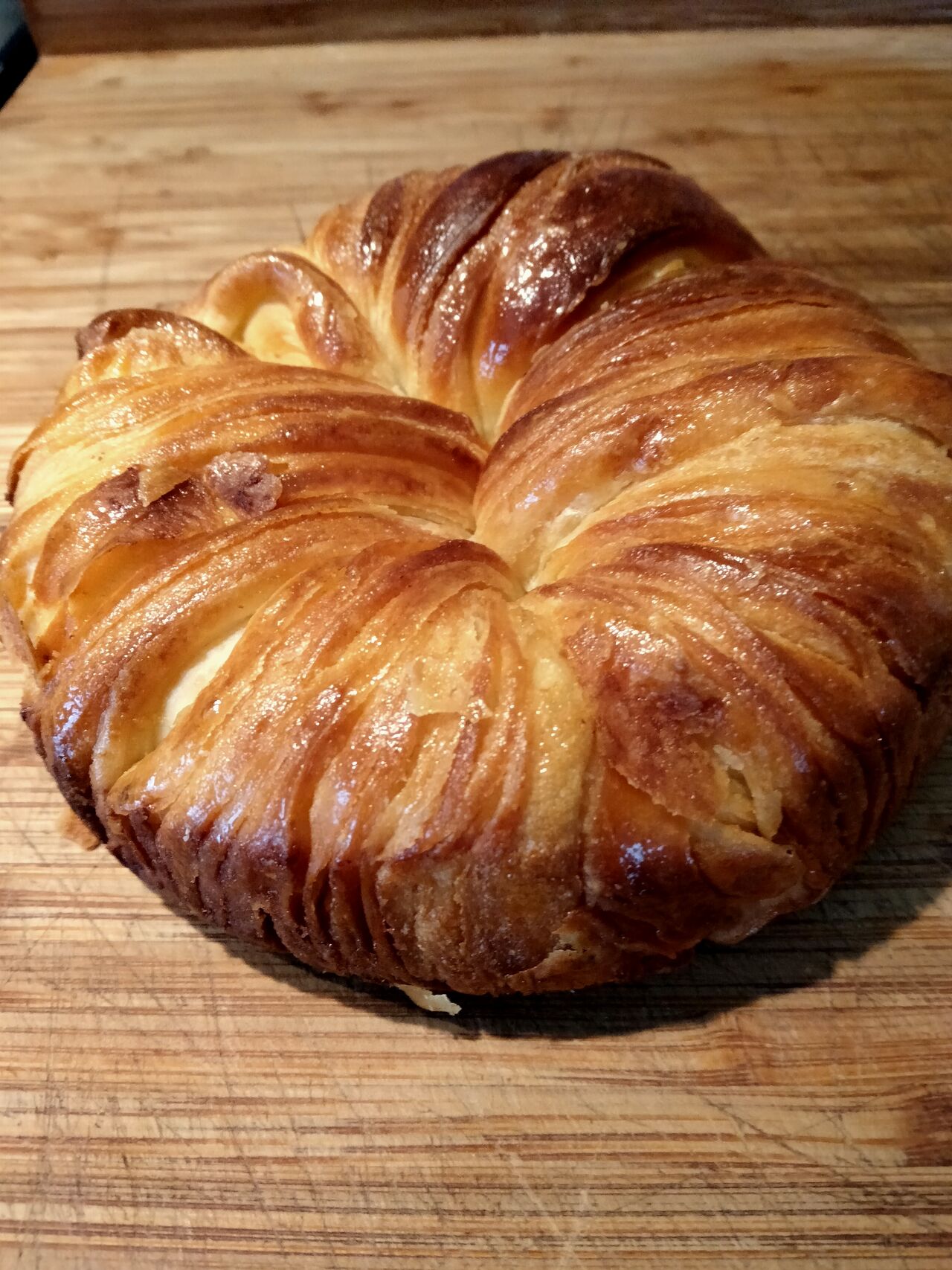 grosse brioche feuilletée japonaise