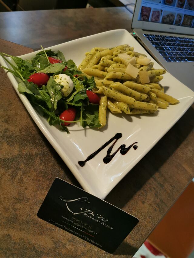 Penne al pesto 