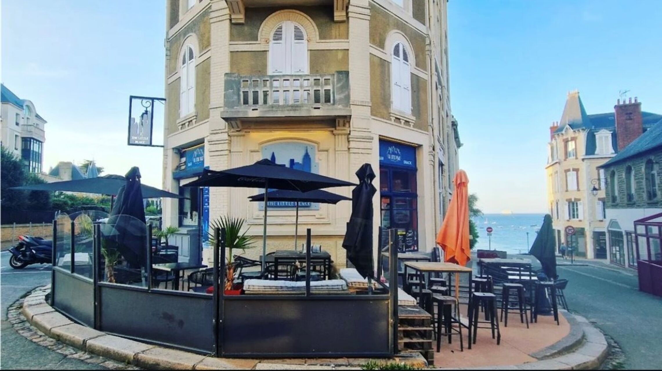 Refuge culinaire au bord de l'eau